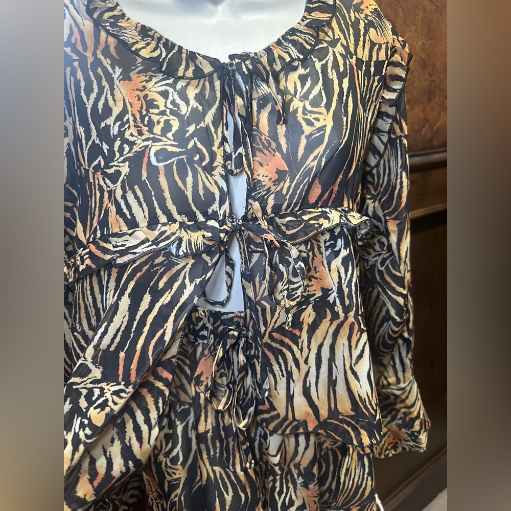 NWT SIZE M/L DOTTO LUXURY RESORT WEAR Zebra Print Pantsuit - Black and Tan - Picture 4 of 11